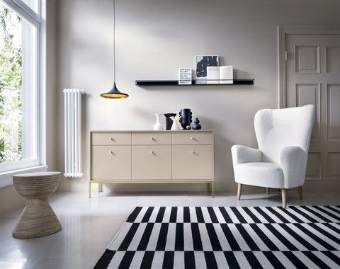 Комод Perfect Home Моно / Mono 3-дверний з 3 шухлядами і золотими ніжками MKSZ154 Беж пісочний фотографія